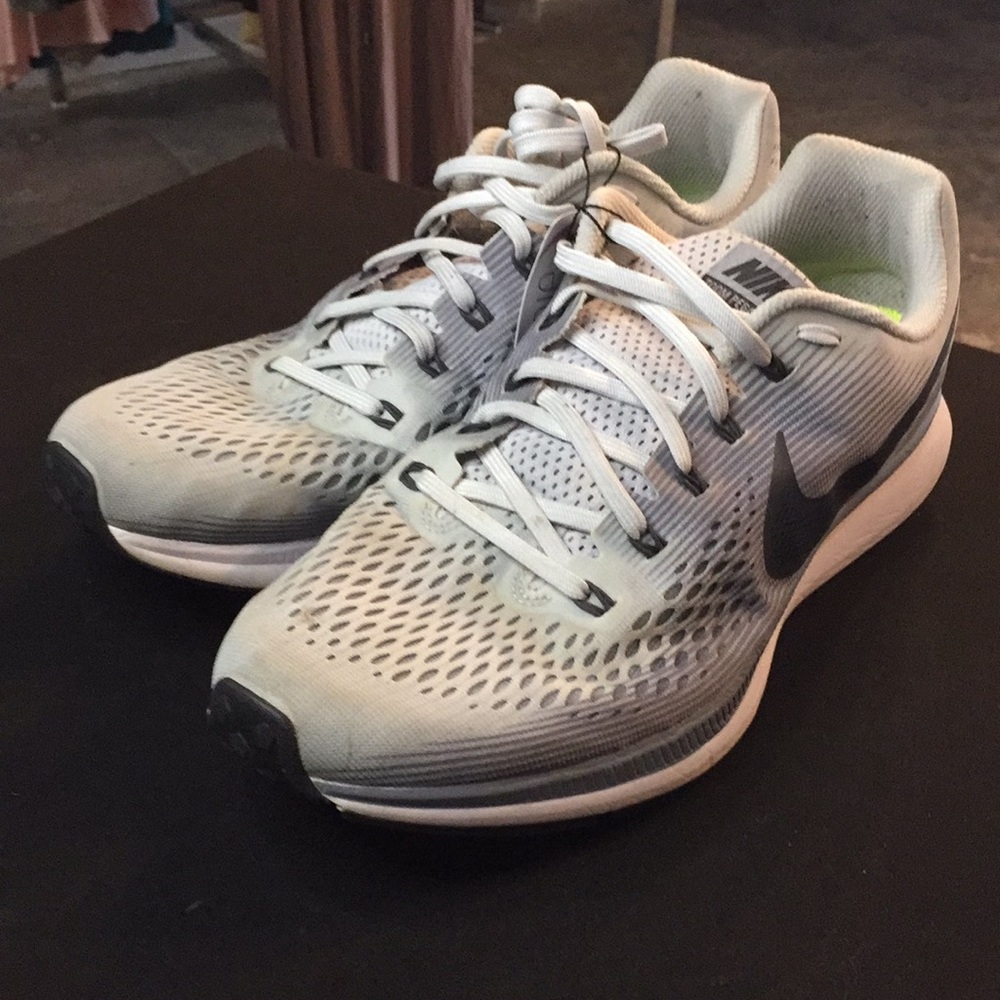 Men Nike shoes